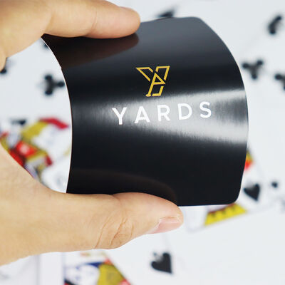 kupować Fabrycznie niestandardowe, luksusowe karty do gry w pokera, wykonane w 100% z PVC, z 24-karatowym niebieskim rdzeniem i niestandardowym logo dla rodzin online manufacture