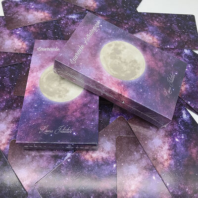 Niestandardowe drewniane karty tarot z kolorowym drukiem CMYK i spersonalizowanym opakowaniem